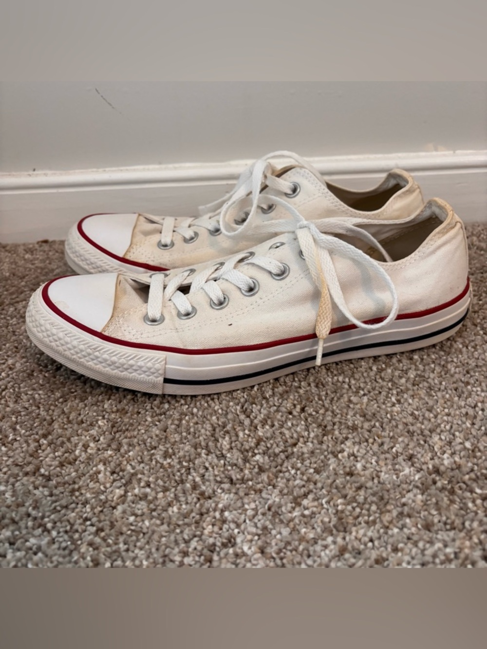 Converse Chuck Taylor Low Top White Canvas Sneakers Size 9 Women - Picture 4 of 8